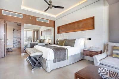 One-Bedroom Presidential Suite