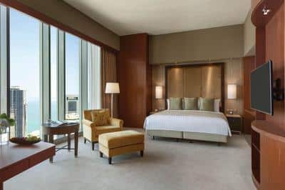 King Deluxe Guest Room