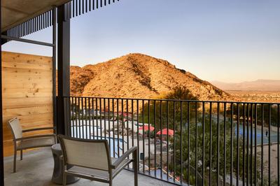 Sky View Double Queen Guest Room - Balcony