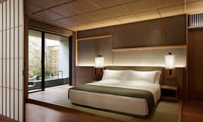 Onsen Suite