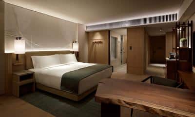 Premier Room