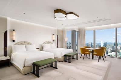 Masters Suite