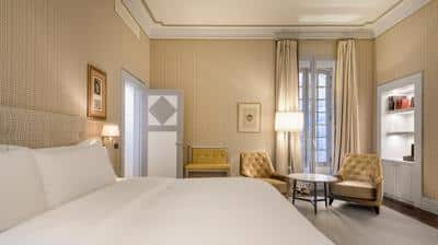 Premium Deluxe Room