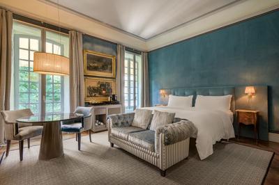 Premium Deluxe Room