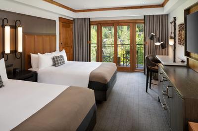 Double/Double Guest Room