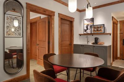 Junior Timberline Suite