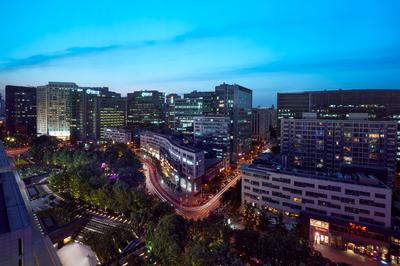 Guest Room - City View