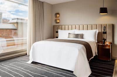 Pavilion Deluxe King Room with Terrace