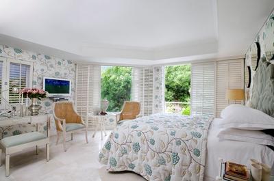 The Twelve Apostles Hotel & Spa