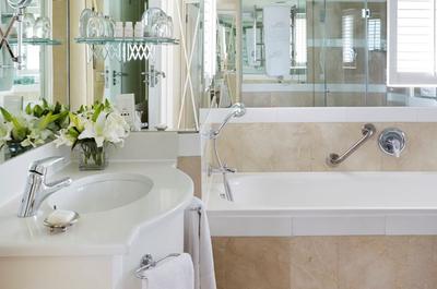 The Twelve Apostles Hotel & Spa