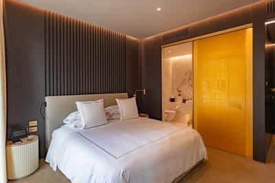 Prestige Room