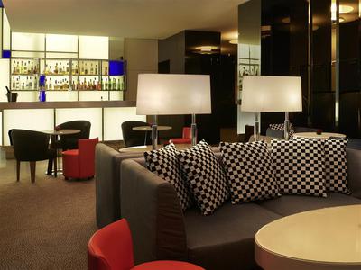 Bar Lounge