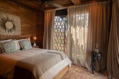 Treehouse Suite