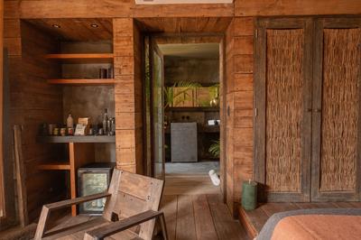 Ocean Front Suite
