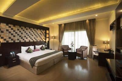 Guest room