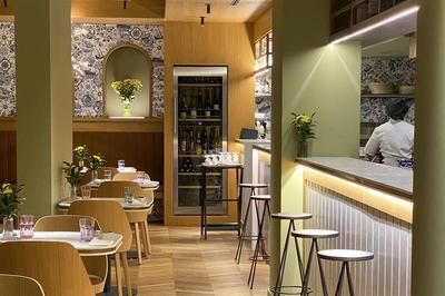 EME AL LADO Restaurant