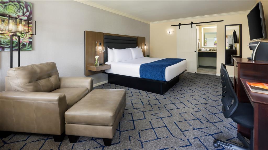 The Scottsdale Plaza Resort