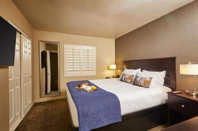 King Suite Bedroom