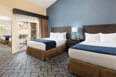 Bi Level Queen Suite Bedroom