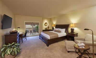 Sonoran Lodge King Bedroom