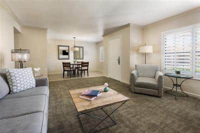 King Suite Living Room