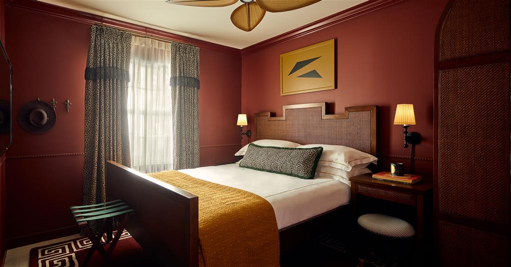 Deluxe Room - 2 Doubles
