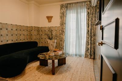 Espanola Suite - Living Room