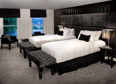 Guest room