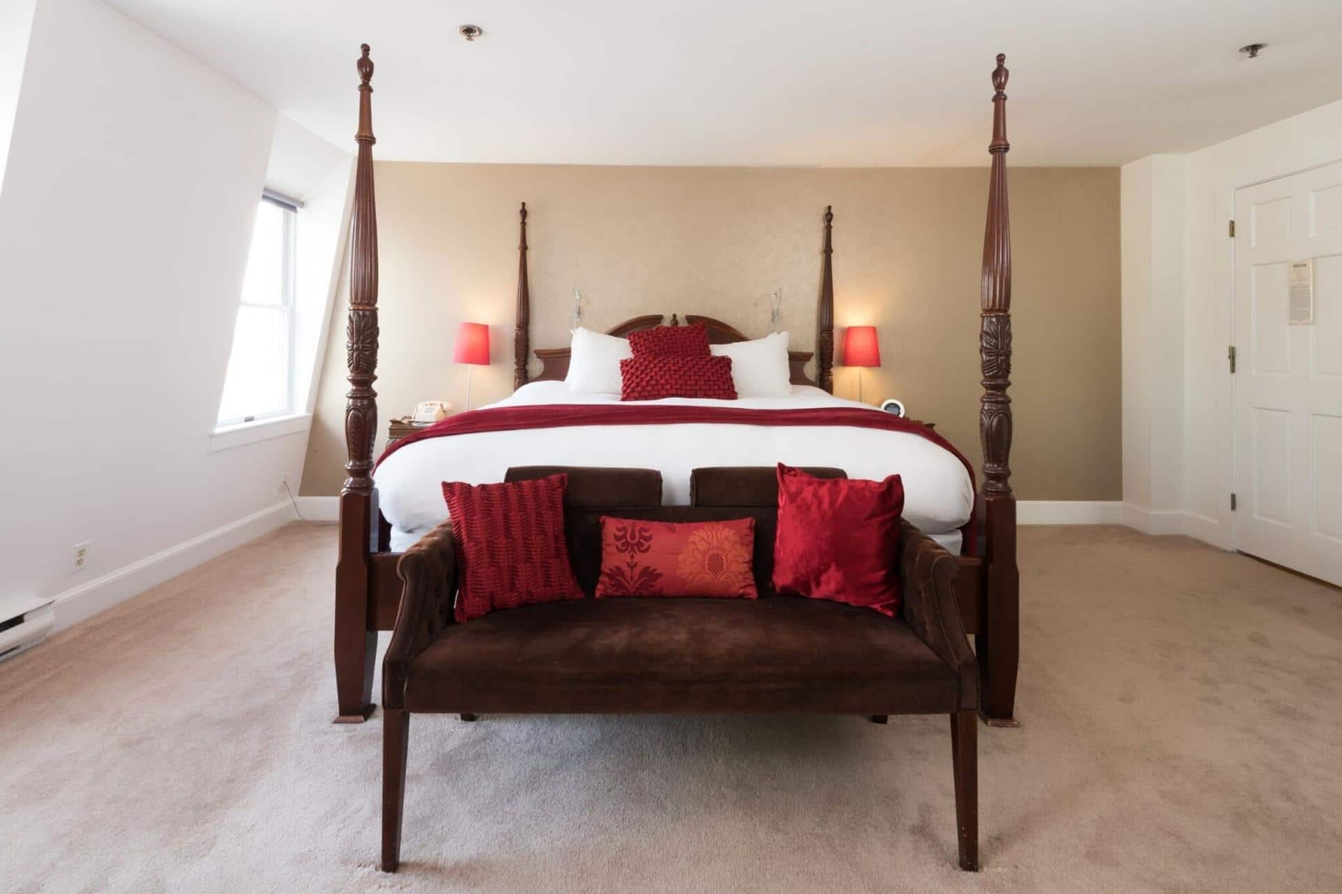 Camden Harbour Inn - Maine Luxury Hotel