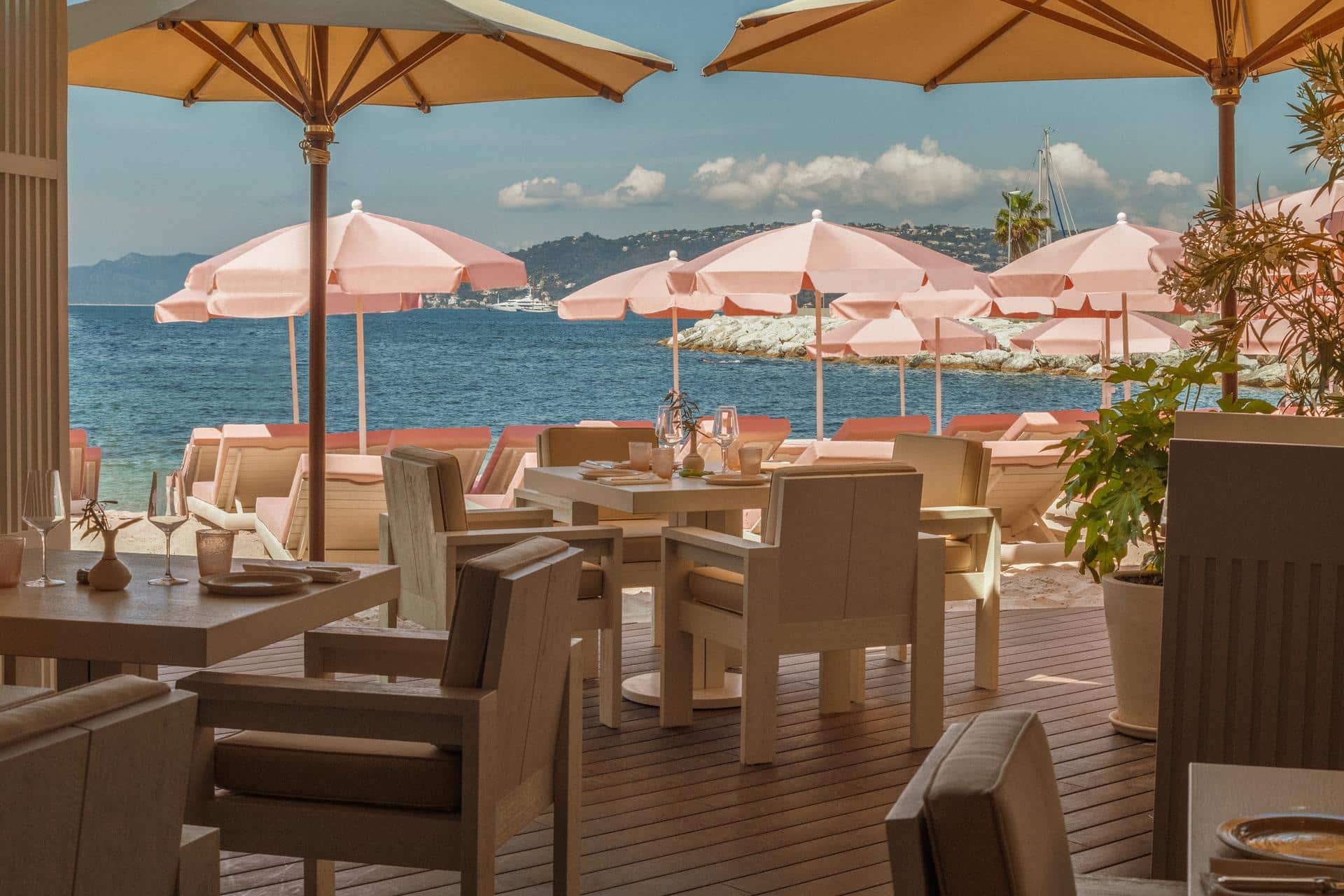 BABA Restaurant Beach Bar