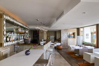 Bar/Lounge