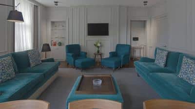 Deluxe Two Bedroom Apartment