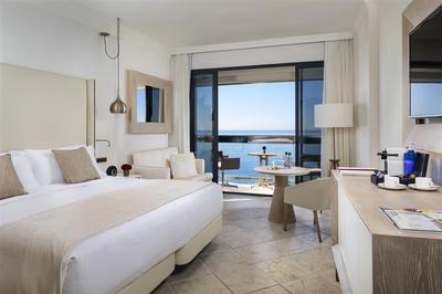 Red Level Supreme Sea View