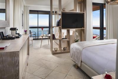 Junior Suite Bedroom