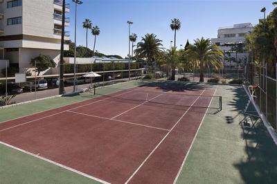 Tennis