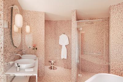 Madame Rêve Suite
