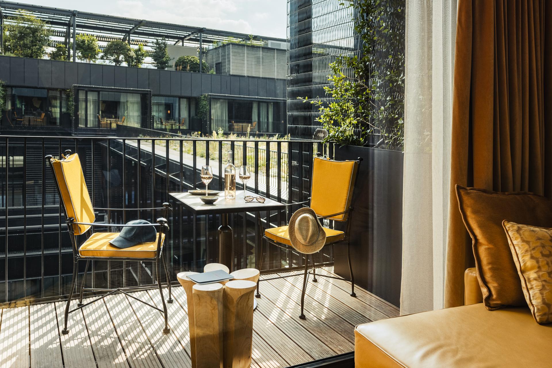 Deluxe Room Garden View with Balcony