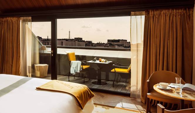 Executive Room Eiffel Tower View with Terrace
