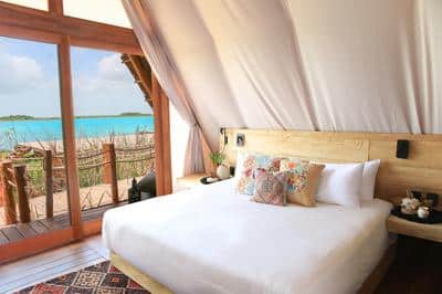 Lagoon Room