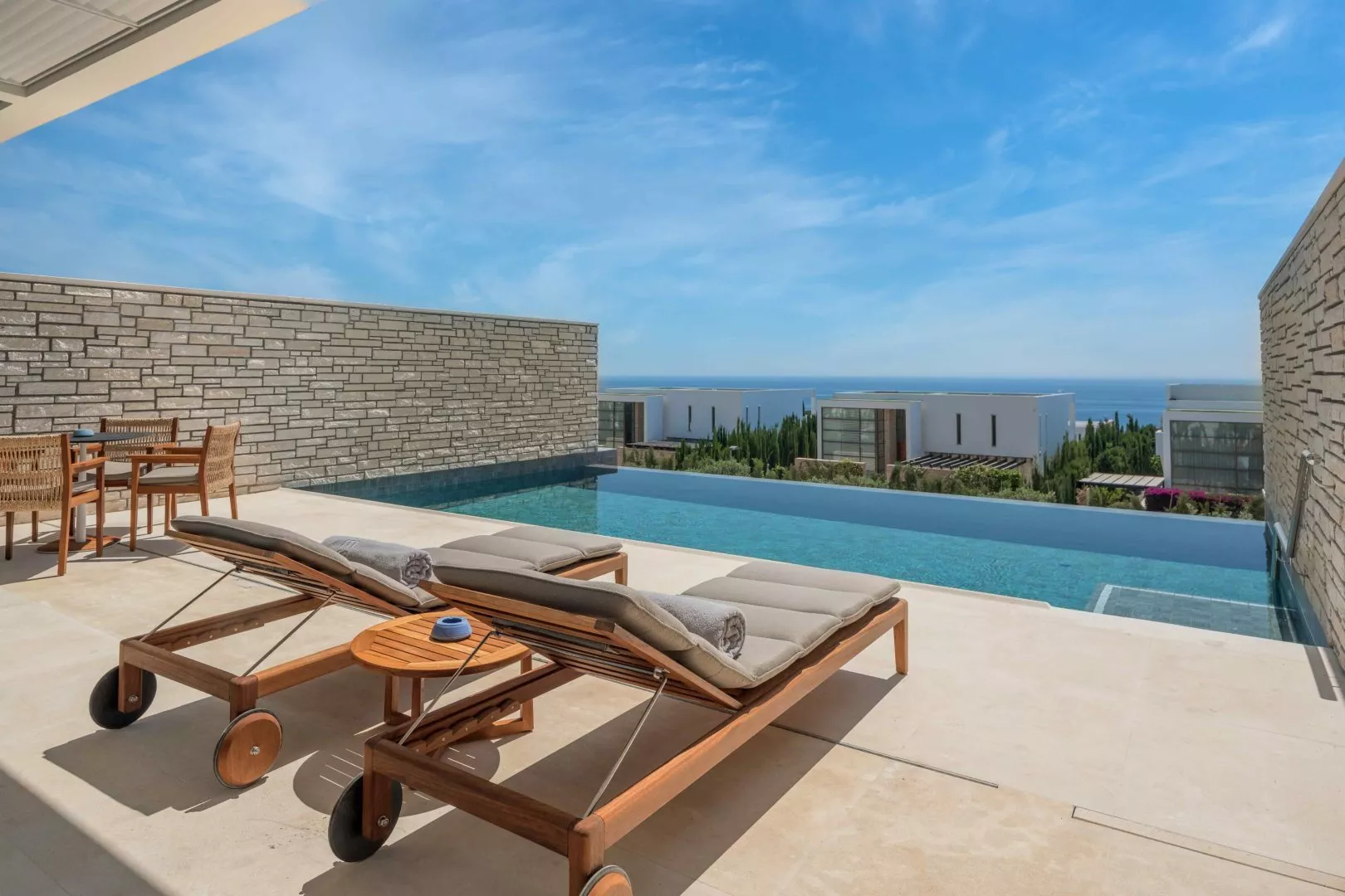 Residence One - Bedroom Suite with Private Pool