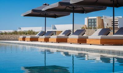 Thalassa Pool Bar