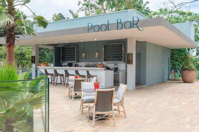 Pool Bar