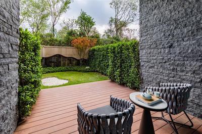 Premium Room with Garden