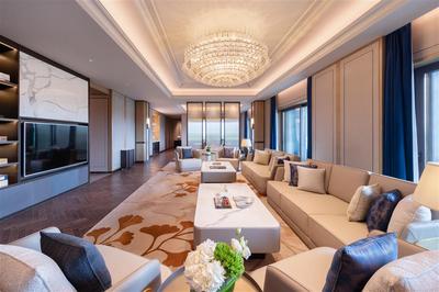 Red Level Presidential Suite