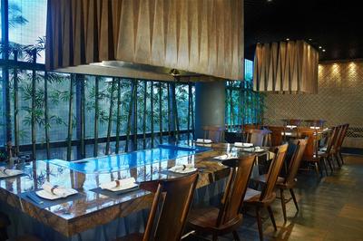 Yoshi IzakayaTeppanyaki Restaurant