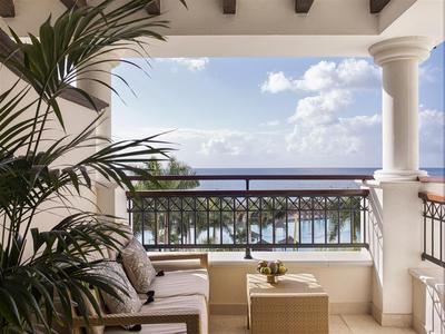 Deluxe Sea View