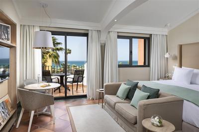 Premium Front Sea View Room
