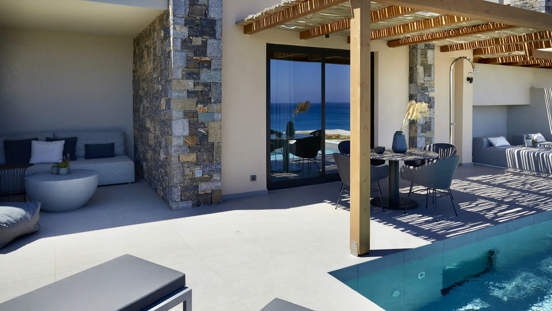 Premium Private Heated Pool Room Sea View