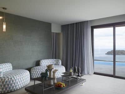 Cayo Grand Heated Pool Villa - Premium Sea View
