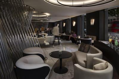 Marconi Lounge With People